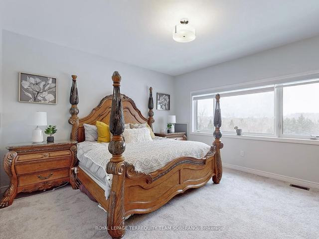 80 Pine Hill Cres, House detached with 4 bedrooms, 5 bathrooms and 5 parking in Aurora ON | Image 17
