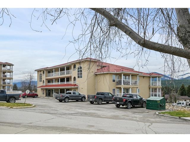 5011a - 5052 Riverview Road, Condo with 1 bedrooms, 1 bathrooms and null parking in East Kootenay F BC | Image 29