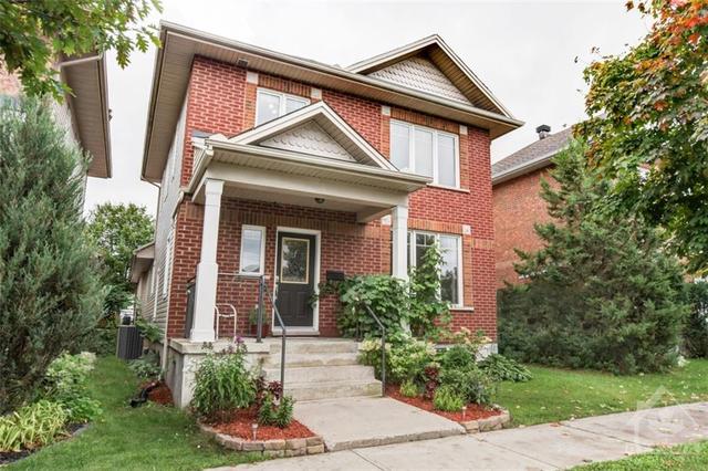 1500 Queensdale Avenue, House detached with 3 bedrooms, 4 bathrooms and 4 parking in Ottawa ON | Image 2