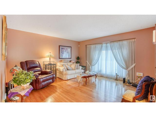 145 Hyndman Cr Nw, House detached with 4 bedrooms, 2 bathrooms and 6 parking in Edmonton AB | Image 7