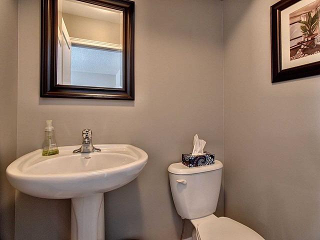 25 - 6117 Kelsey Cres, Townhouse with 2 bedrooms, 2 bathrooms and 1 parking in Niagara Falls ON | Image 2