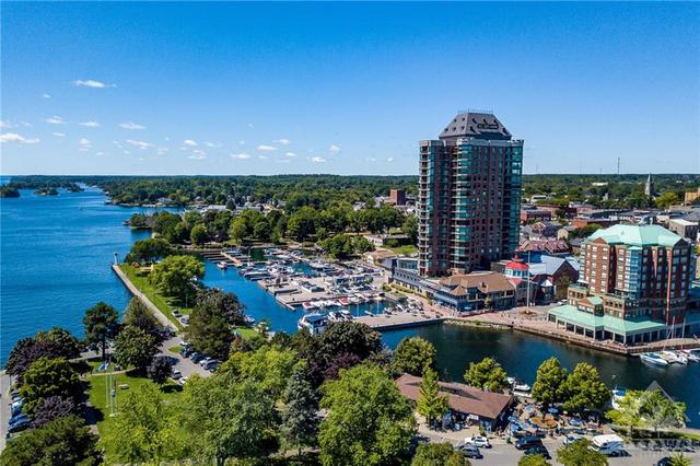 802 - 15 St Andrew Street, Condo with 2 bedrooms, 2 bathrooms and 1 parking in Brockville ON | Image 1