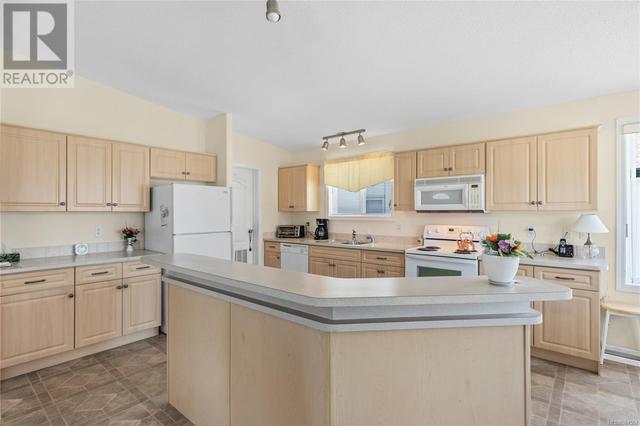6116 Denver Way, House other with 3 bedrooms, 2 bathrooms and 2 parking in Nanaimo BC | Image 32