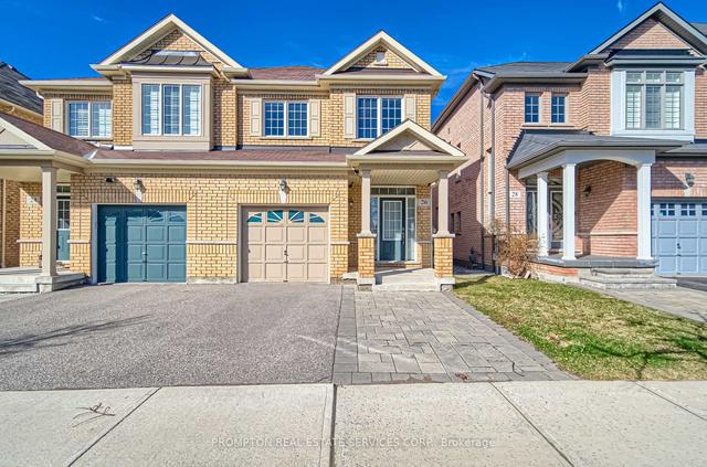 26 Memon Pl, House semidetached with 4 bedrooms, 3 bathrooms and 3 parking in Markham ON | Image 1