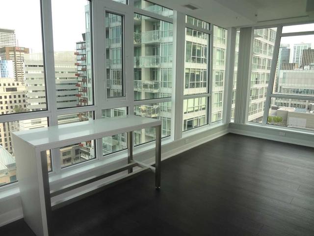 2102 - 30 Nelson St, Condo with 2 bedrooms, 2 bathrooms and 1 parking in Toronto ON | Image 12
