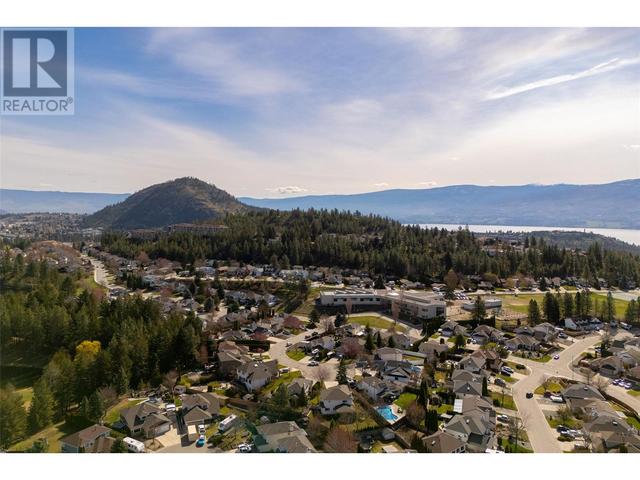 2955 Ridge Place, House detached with 5 bedrooms, 2 bathrooms and 6 parking in West Kelowna BC | Image 27