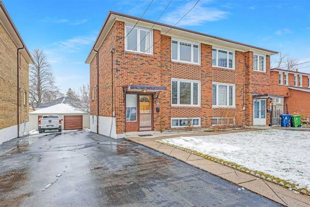 830 Danforth Rd, House semidetached with 3 bedrooms, 2 bathrooms and 5 parking in Toronto ON | Card Image