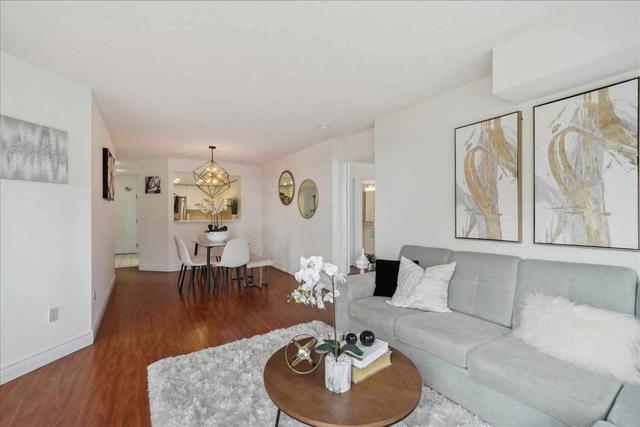 1401 - 325 Webb Dr, Condo with 2 bedrooms, 2 bathrooms and 2 parking in Mississauga ON | Image 29