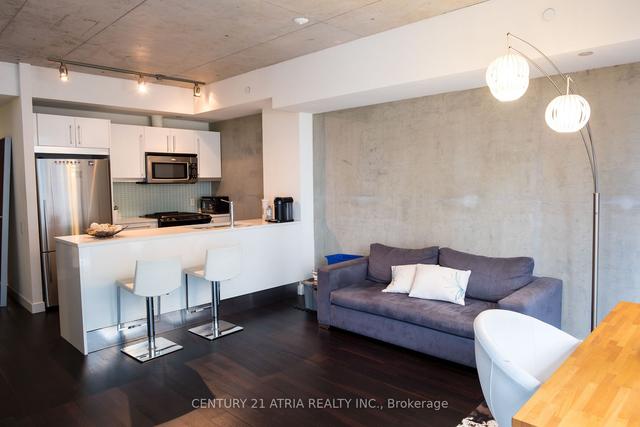 706 - 25 Oxley St, Condo with 2 bedrooms, 2 bathrooms and 0 parking in Toronto ON | Image 3