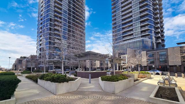 1611 - 5 Valhalla Inn Rd, Condo with 1 bedrooms, 1 bathrooms and 1 parking in Toronto ON | Image 12