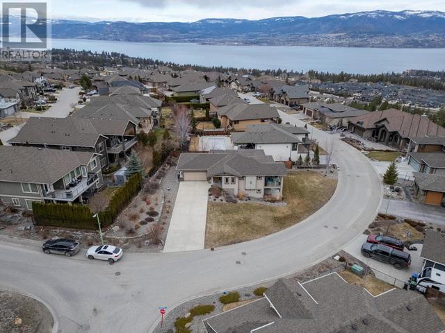 753 Kuipers Crescent, House detached with 3 bedrooms, 2 bathrooms and 2 parking in Kelowna BC | Image 42