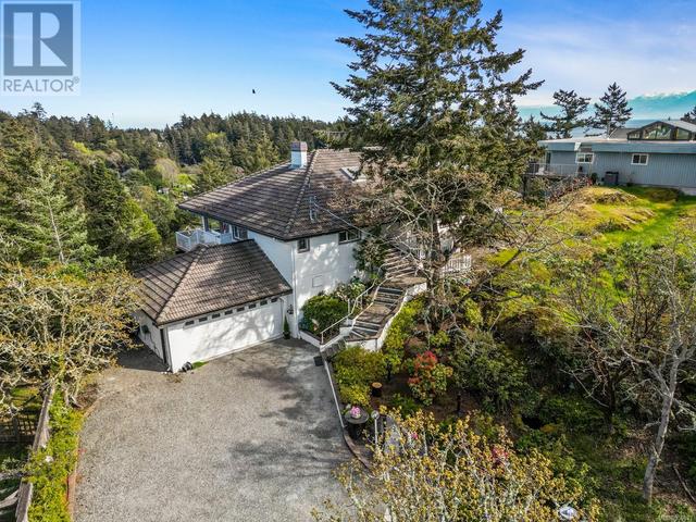3849 Graceland Dr, House detached with 3 bedrooms, 3 bathrooms and 4 parking in Metchosin BC | Image 3