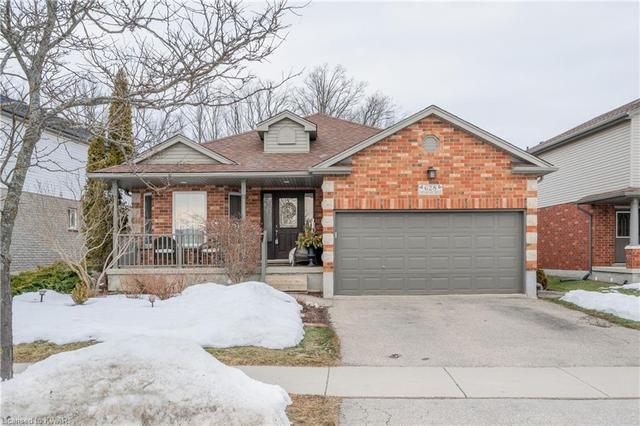 628 Chesapeake Drive, House detached with 3 bedrooms, 3 bathrooms and 4 parking in Waterloo ON | Image 2