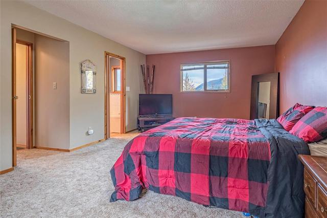 92 Davy Road, House detached with 3 bedrooms, 4 bathrooms and 9 parking in North Okanagan F BC | Image 18