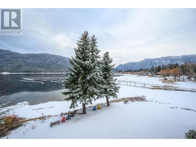 302 - 302 Mara Lake Lane, Condo with 3 bedrooms, 3 bathrooms and 2 parking in Sicamous BC | Image 31