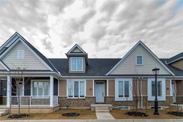 18 Princeton Common, Townhouse with 2 bedrooms, 3 bathrooms and 2 parking in St. Catharines ON | Image 1