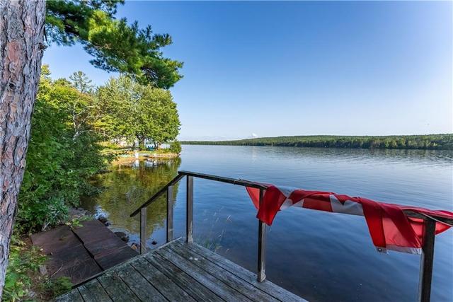 624 Pine Point Lane, House detached with 3 bedrooms, 1 bathrooms and 3 parking in Killaloe, Hagarty and Richards ON | Image 22