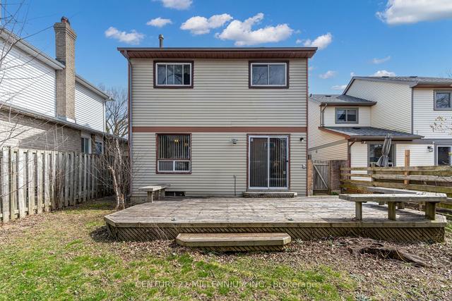 22 Mitchell Ave, House detached with 3 bedrooms, 2 bathrooms and 5 parking in Brampton ON | Image 29