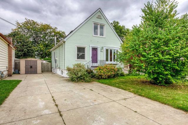 209 East 26th St, House detached with 3 bedrooms, 2 bathrooms and 3 parking in Hamilton ON | Image 17