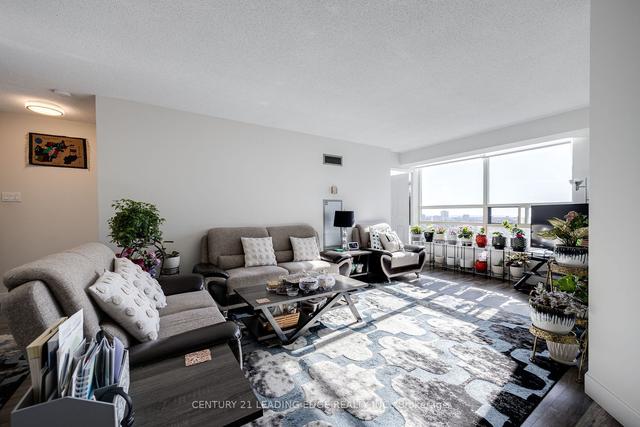 902 - 250 Webb Dr, Condo with 2 bedrooms, 2 bathrooms and 2 parking in Mississauga ON | Image 25