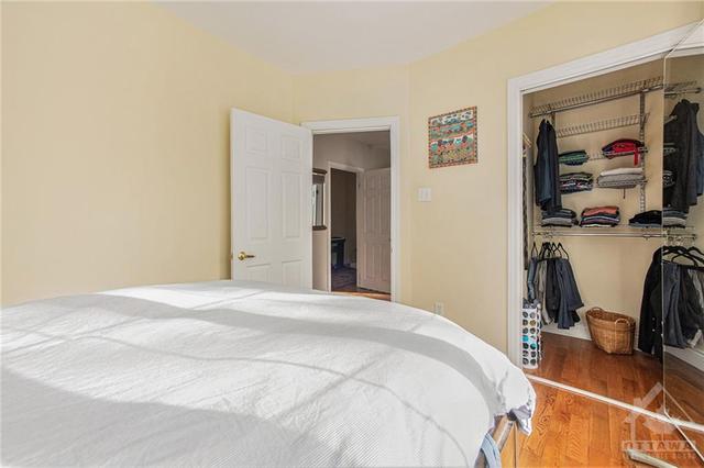 323 Crichton Street, Townhouse with 3 bedrooms, 1 bathrooms and null parking in Ottawa ON | Image 13