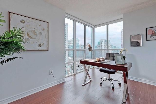 1608 - 1 Pemberton Ave, Condo with 2 bedrooms, 2 bathrooms and 1 parking in Toronto ON | Image 5