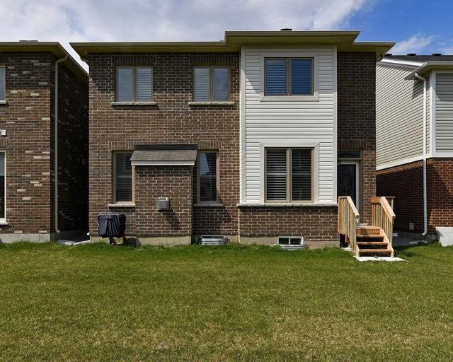 70 Westfield Dr, House detached with 4 bedrooms, 5 bathrooms and 6 parking in Whitby ON | Image 29