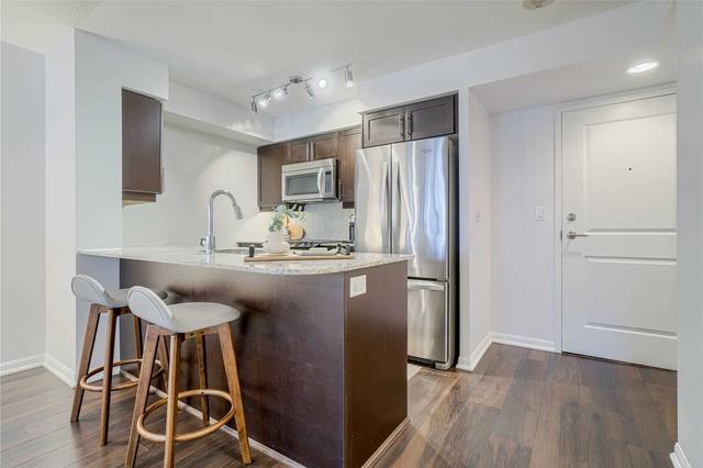 306 - 35 Bastion St, Condo with 2 bedrooms, 2 bathrooms and 1 parking in Toronto ON | Image 5