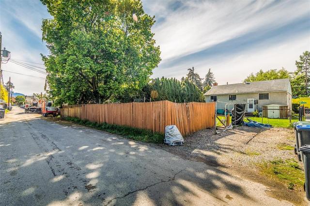 796 Glenwood Avenue, House detached with 3 bedrooms, 1 bathrooms and null parking in Kelowna BC | Image 16