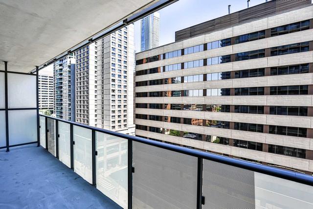 1011 - 1080 Bay St, Condo with 1 bedrooms, 1 bathrooms and 0 parking in Toronto ON | Image 16
