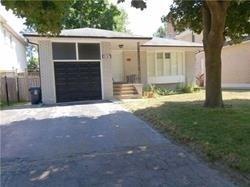 337 Hillcrest Ave, House detached with 3 bedrooms, 2 bathrooms and 2 parking in Toronto ON | Image 2
