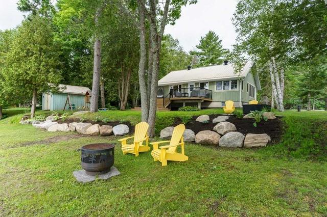 8636 Hwy 118 East, House detached with 3 bedrooms, 2 bathrooms and 8 parking in Algonquin Highlands ON | Image 15