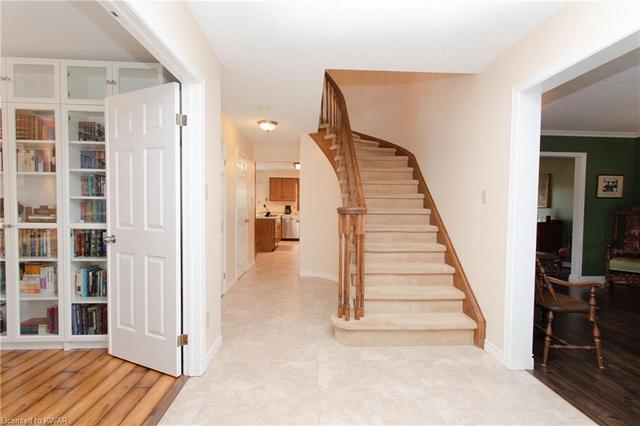 77 Manitoulin Crescent, House detached with 4 bedrooms, 2 bathrooms and 4 parking in Kitchener ON | Image 16