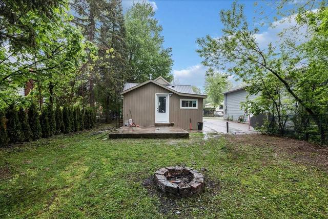 239 Front St S, House detached with 2 bedrooms, 1 bathrooms and 3 parking in Orillia ON | Image 10
