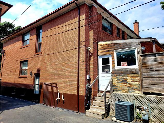 331 Rhodes Ave, House semidetached with 3 bedrooms, 2 bathrooms and 4 parking in Toronto ON | Image 32