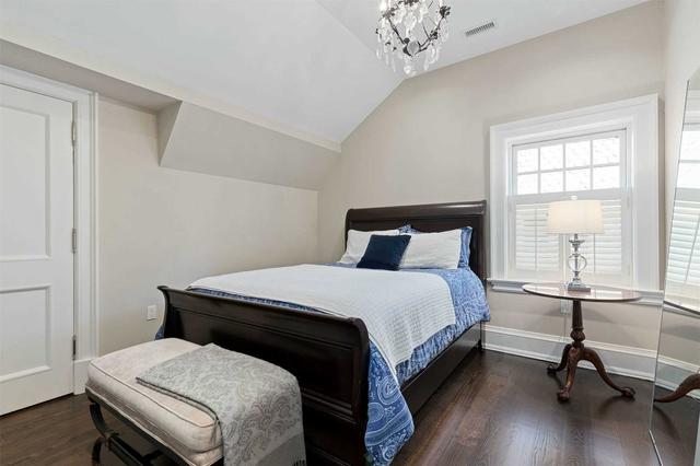 55 Glen Rd, House detached with 6 bedrooms, 6 bathrooms and 7 parking in Toronto ON | Image 22