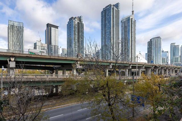 312e - 500 Queens Quay W, Condo with 1 bedrooms, 2 bathrooms and 1 parking in Toronto ON | Image 19