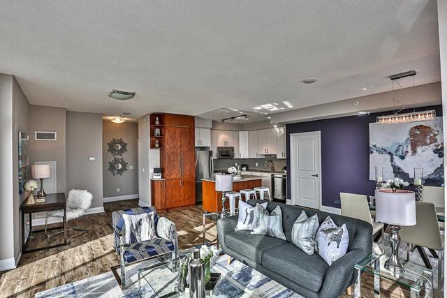 lph6 - 85 North Park Rd, Condo with 2 bedrooms, 2 bathrooms and 2 parking in Vaughan ON | Image 15