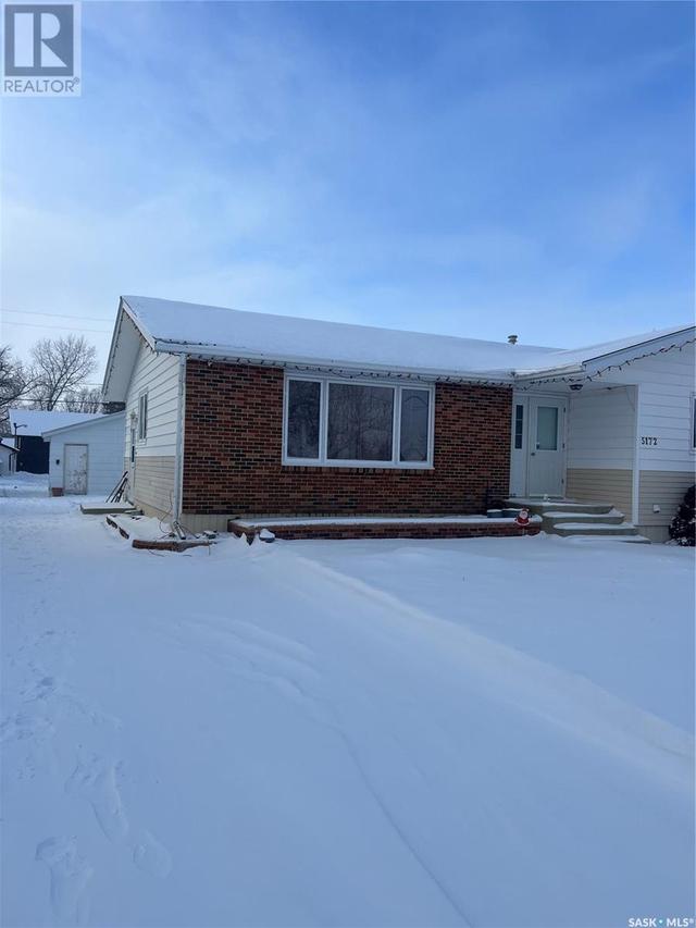 5172 Kings Avenue, House detached with 4 bedrooms, 3 bathrooms and null parking in Gull Lake SK | Image 30