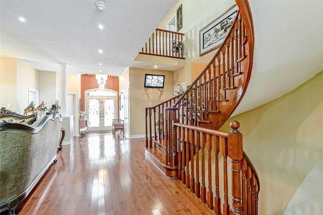 88 Long Meadow Rd W, House detached with 5 bedrooms, 4 bathrooms and 6 parking in Brampton ON | Image 6
