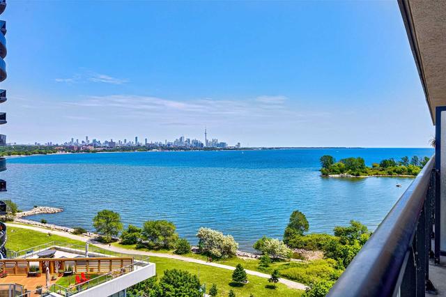 1112 - 39 Annie Craig Dr, Condo with 2 bedrooms, 2 bathrooms and 1 parking in Toronto ON | Image 1
