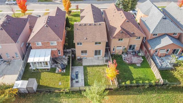3826 Forest Bluff Cres, House detached with 3 bedrooms, 4 bathrooms and 6 parking in Mississauga ON | Image 29