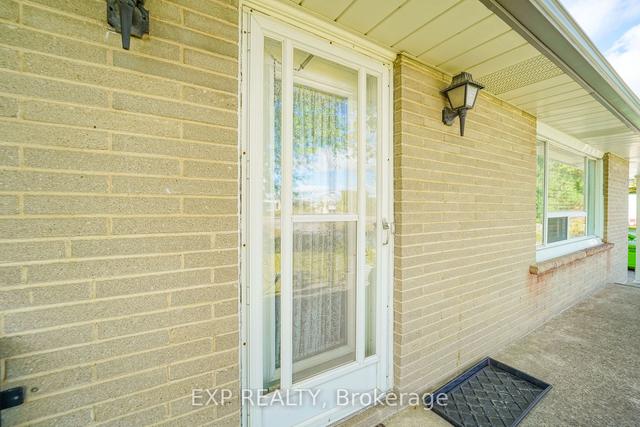 12164 Hurontario St, House detached with 3 bedrooms, 2 bathrooms and 8 parking in Brampton ON | Image 19