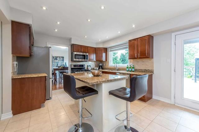 352 Springbrook Ave, House detached with 5 bedrooms, 3 bathrooms and 4 parking in Hamilton ON | Image 23