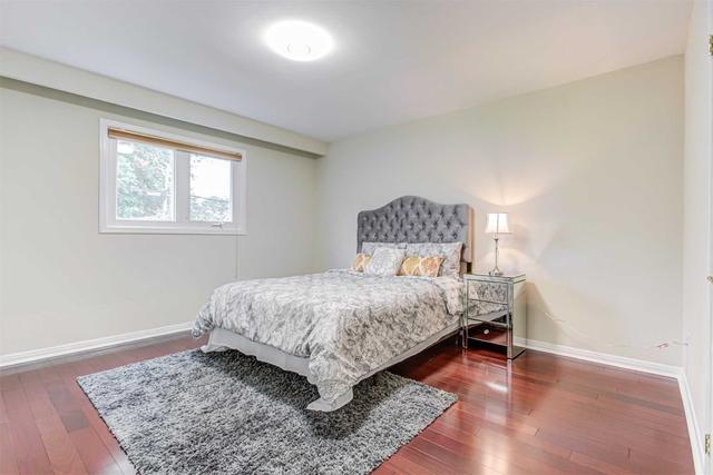 226 Connaught Ave, House detached with 4 bedrooms, 4 bathrooms and 6 parking in Toronto ON | Image 10