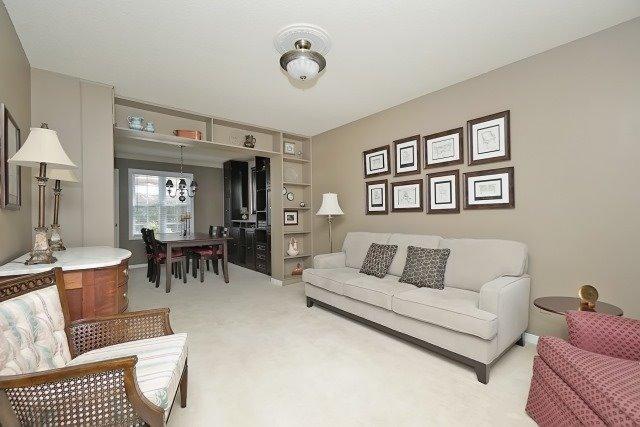 809 White Ash Dr, House detached with 4 bedrooms, 4 bathrooms and 5 parking in Whitby ON | Image 9