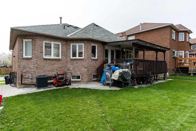 64 Leeward Dr, House detached with 3 bedrooms, 3 bathrooms and 4 parking in Brampton ON | Image 33