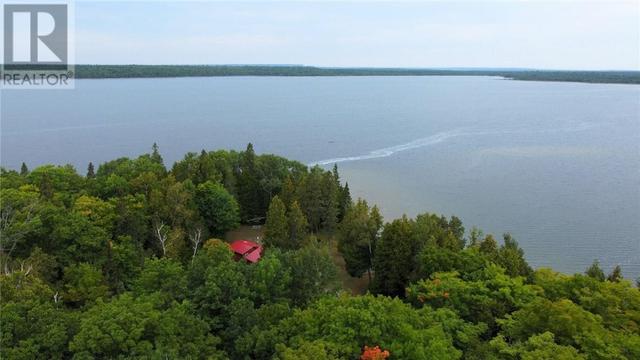 502 Dial Road, Home with 3 bedrooms, 1 bathrooms and null parking in Central Manitoulin ON | Image 9