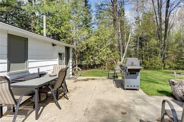 109 36th St N, House detached with 2 bedrooms, 1 bathrooms and 6 parking in Wasaga Beach ON | Image 16