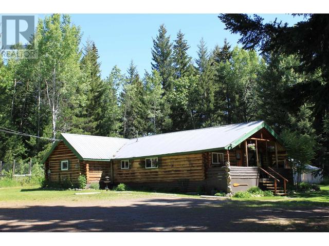 8335 N Bridge Lake Road, House detached with 3 bedrooms, 1 bathrooms and null parking in Cariboo L BC | Image 34